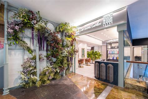 港運城髮型屋|Lobby by Hair Corner